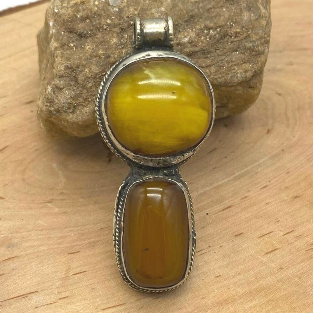 Vintage‎ two tone Amber Fish Repousse Pendant sterling egg yolk Amber